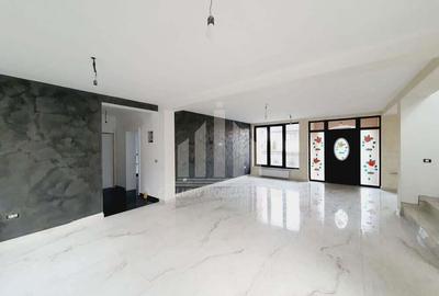 Casa de vanzare in Cetate - zona Piata - 4