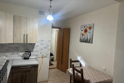 Garsonieră semidecomandată în Romană - 2