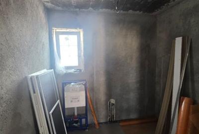 Casă cu 3 camere decomandat cu Teren 394 Mp în Central - 3