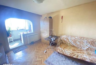 Apartament cu 3 camere decomandat în Rahova - 1
