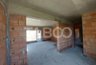 Casa de vanzare 147 mpu si 5 camere 434 mp teren Cristian Sibiu - 4