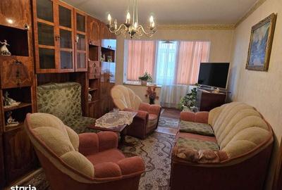 Apartament cu 2 camere decomandat în Fortuna