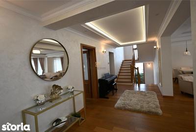 Casă cu 7 camere cu Teren 5000 Mp în Mitocu Dragomirnei - 18