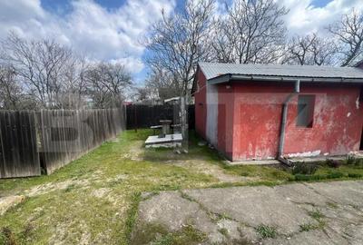 Casă cu 4 camere cu Teren 2000 Mp în Rovine - 10