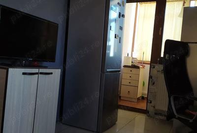 Apartament cu 3 camere decomandat în Bragadiru - 9