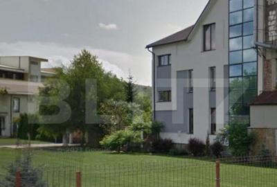 Cladire 1000 mp, teren, 500 mp, zona Independentei - 2