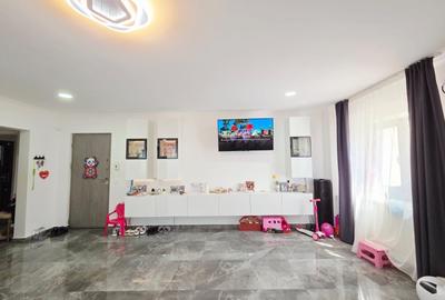 Apartament cu 4 camere decomandat în - 3