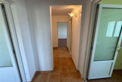 Apartament 3 camere, zona Ultracentrala , etaj 5, liber - 12
