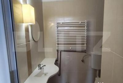 Apartament cu 3 camere decomandat în Central - 4