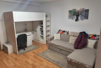 Garsonieră semidecomandată, mobilată în Titan