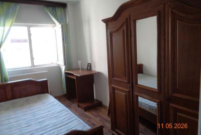 Apartament cu 3 camere decomandat în Central - 2