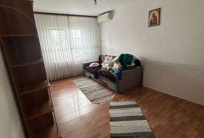 Apartament cu 3 camere decomandat în Vest - 7