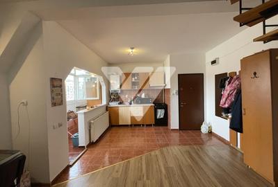 Apartament tip mansarda renovat - 3 camere, Sibiu, Hipodrom 1 - 5