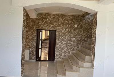 Vila de vanzare slobozia - 1