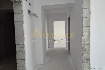 Apartament cu 2 camere decomandat în Apărătorii Patriei - 3