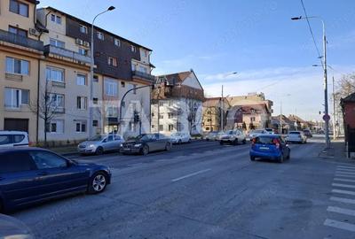 Spațiu comercial, de 24 mp, în Vasile Aaron - 1