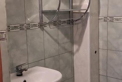 Apartament 3 camere, decomandat, CENTRALA proprie, Nemobilat - 5