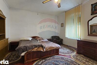 Casă cu 4 camere în Sânpetru - 6