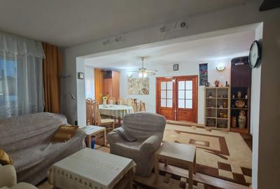 Casă cu 6 camere cu Teren 400 Mp în Central - 14