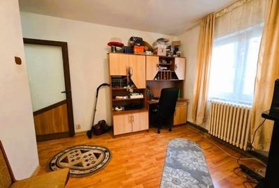 Apartament cu 2 camere decomandat în Podul de Fier - 3