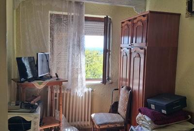 Apartament cu 3 camere decomandat în Central - 3