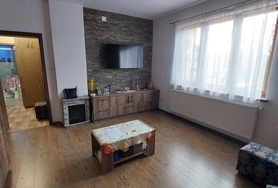Apartament cu 2 camere decomandat în Ștefan cel Mare