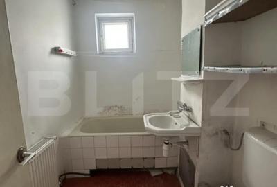 Garsonieră decomandată în Central - 1