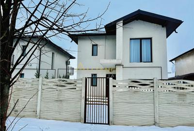 Vila Individuala / 4 Camere / 2 Bai / Teren 250 mp / 1 Minut - 15