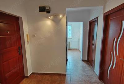 Vand apartament renovat cu doua camere decomandat in Timi?oara in zona centrala - 6