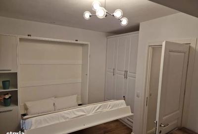 Apartament cu 4 camere în Central - 1