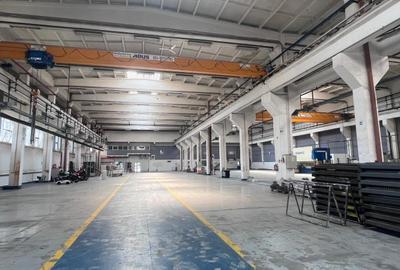 Hală industrială de închiriat – 3.805 mp, pod rulant, acces TIR-Zona Astra - 1