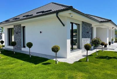 Casă cu 3 camere în Racovița - 8