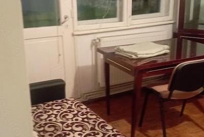 Apartament cu 2 camere semidecomandat în Micro 1