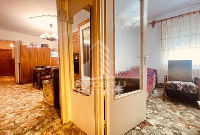 Apartament cu 2 camere semidecomandat, mobilat în Confecții - 3