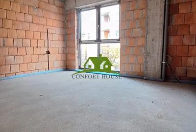 Apartament cu 3 camere decomandat în Traian - 9