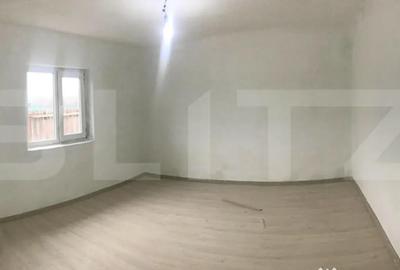 Casă cu 2 camere cu Teren 1724 Mp în Central - 4
