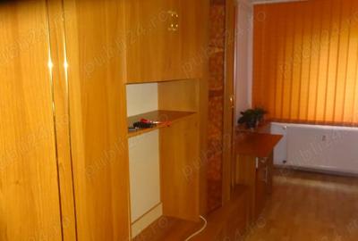 Vand garsoniera zona sud - 2