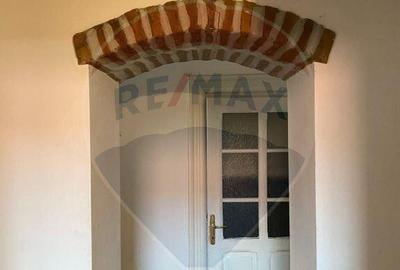 Casa / Vila cu 5 camere de vanzare in zona Central - 13