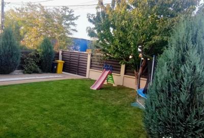 Casă cu 4 camere cu Teren 345 Mp în Malu Mare