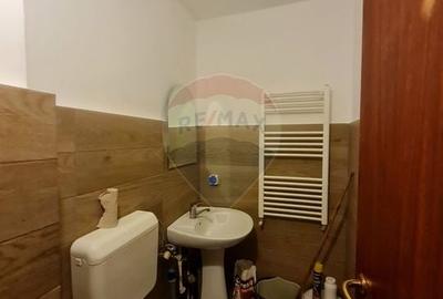 Apartament cu 4 camere de închiriat în zona spitalului judetean - 12