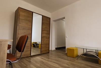 Garsonieră decomandată, mobilată în Central - 3