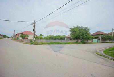 Casa de vanzare cu 3 camere si teren 1700 mp, in Capalna - 3