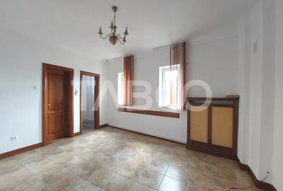 Spatiu de birou zona centrala 68 mpu 3 camere spatioase etaj 2 Sibiu - 1