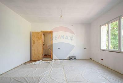 Apartament cu 3 camere de vanzare in zona Brasovul Vechi - 3