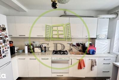 Apartament cu 3 camere în Central - 5