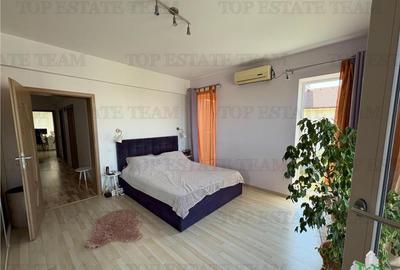 Casă cu 6 camere cu Teren 237 Mp în Mamaia - 2