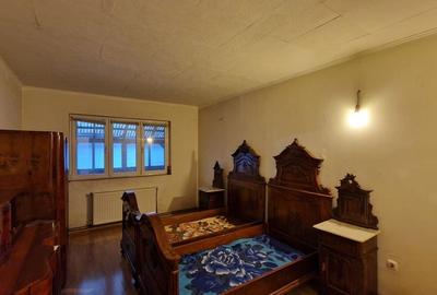 Fara Comision! Casa P+M cu 5 ari teren în zona linistita, Sasar - 6