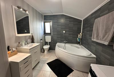 Casă individuală cu 3 camere cu Canalizare în Odăile - 22