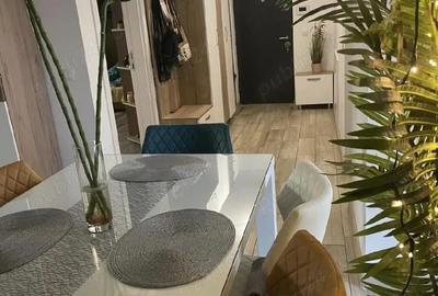 Apartament cu 3 camere decomandat în Rovine - 2