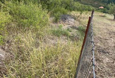 Teren de 1000 mp, în Exterior Vest